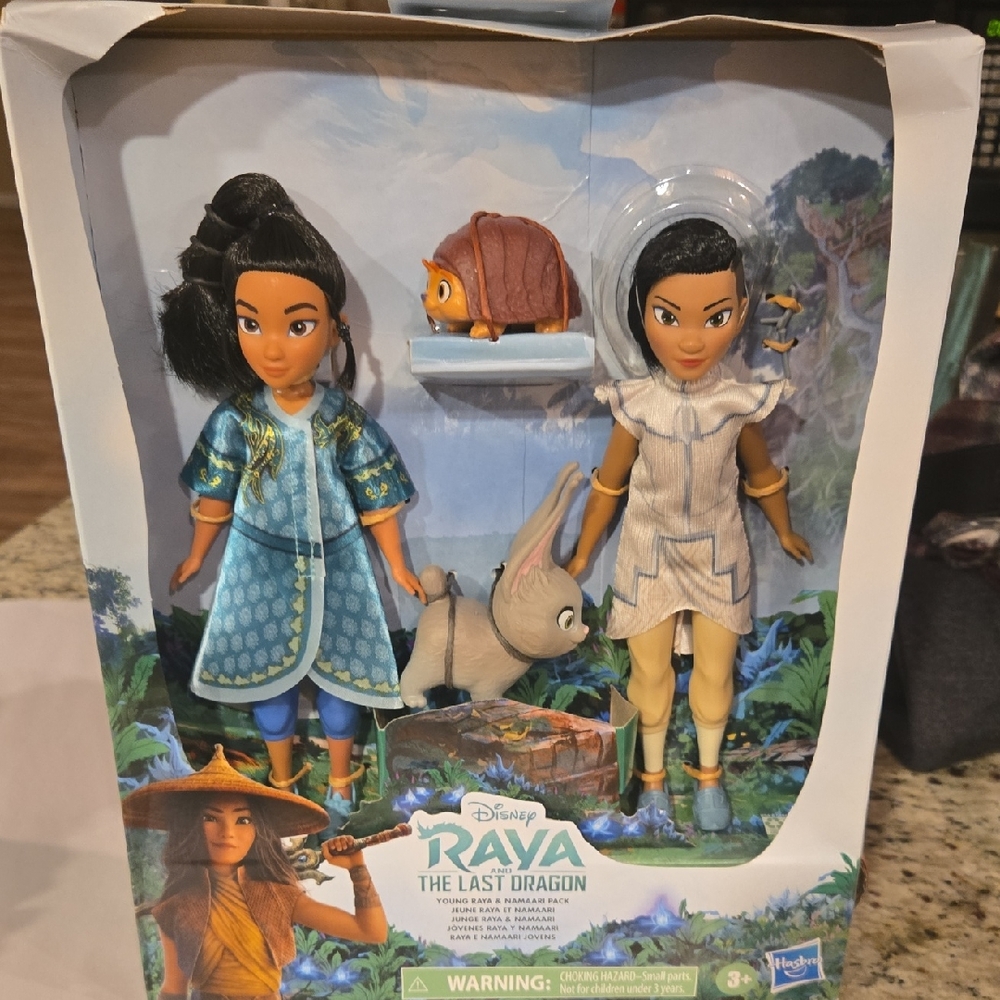 Disney Raya and the Last Dragon – Young Raya & Namaari Collector Set – NIB